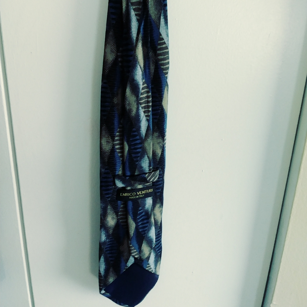 Enrico Venturi Fashion Tie.